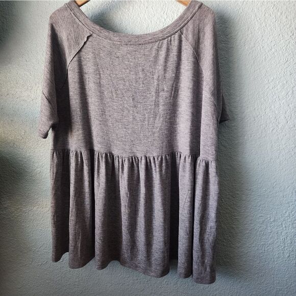 Hayden los Angeles babydoll ruffle blouse - Picture 4 of 7